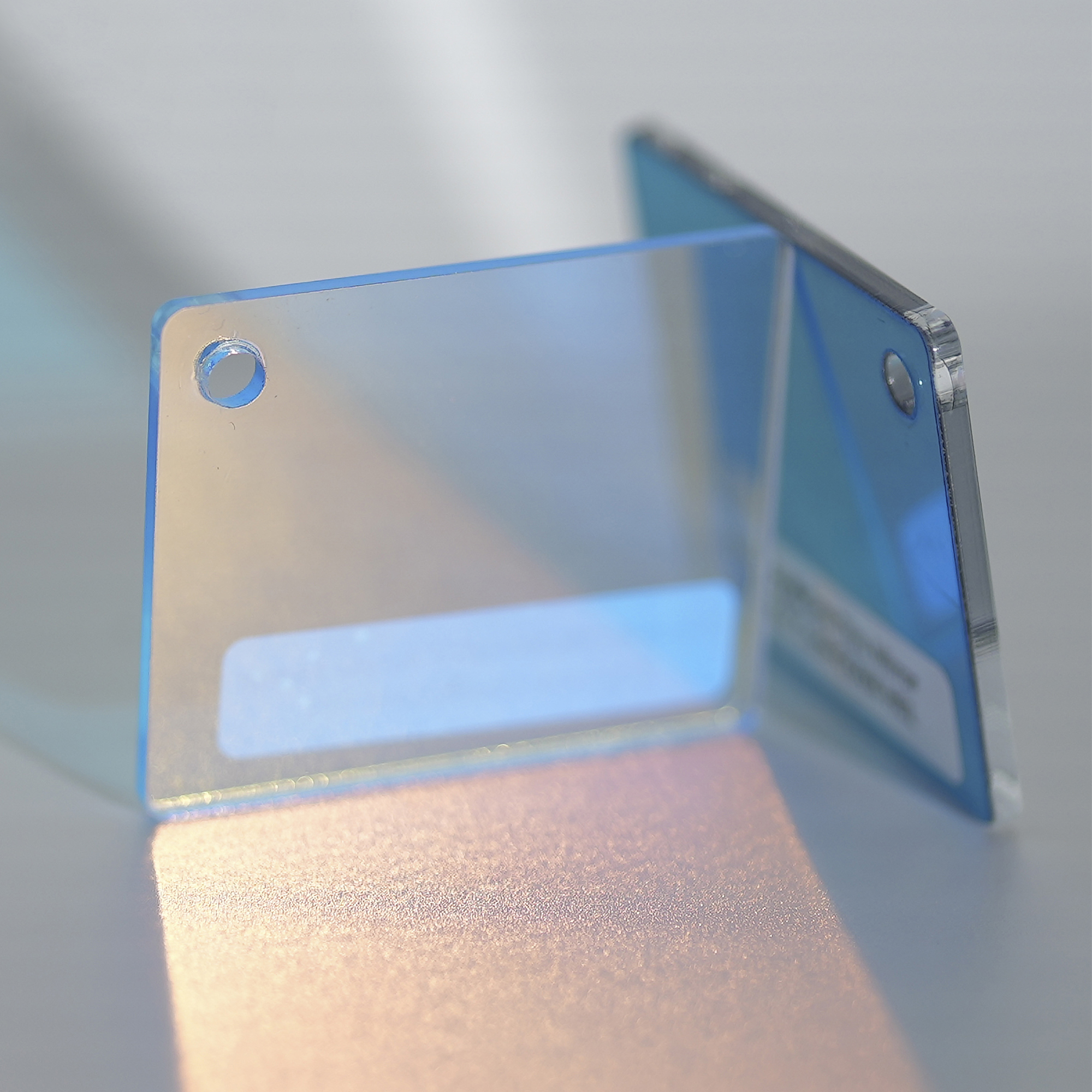 H01 Mirror
